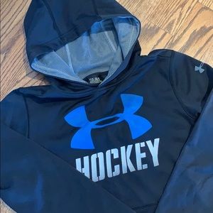 Boys (L) Under Armour black hoodie royal insignia